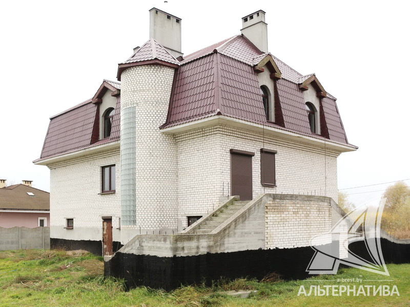 Коробка под сказочный дом с башней за $105 000.