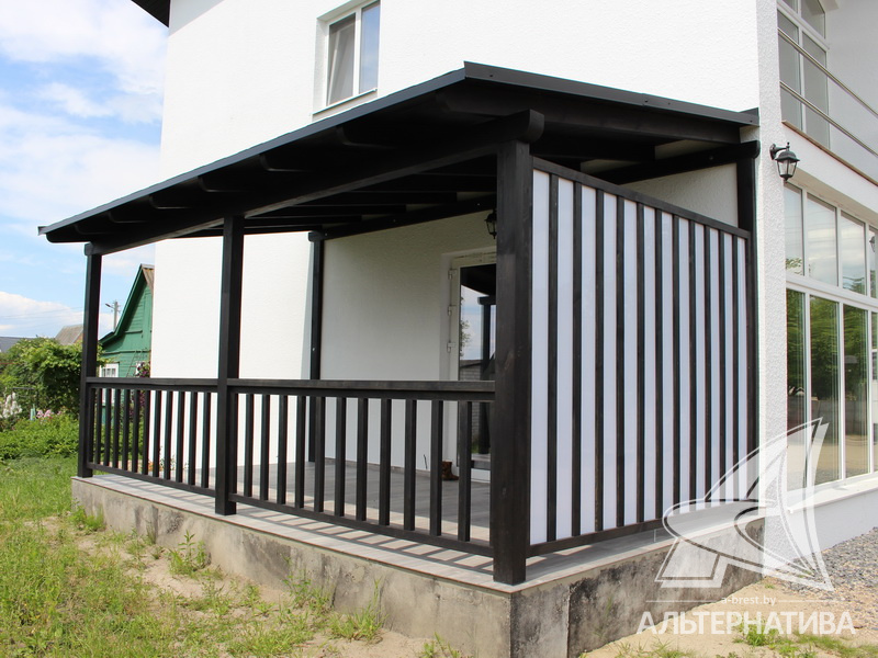 Выход на террасу.